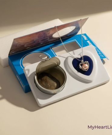 Zario Pearl Set With Hug Ring - Valentine Special